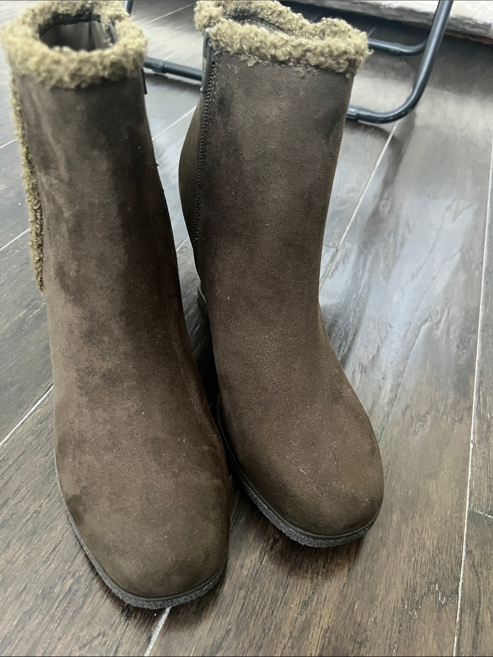 Women’s Brown Suede Winter Ankle Boots with Faux Shearling Trim